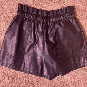 SCHHJZPJ Faux Leather Hi-Waisted Shorts in SZ M in like new condition